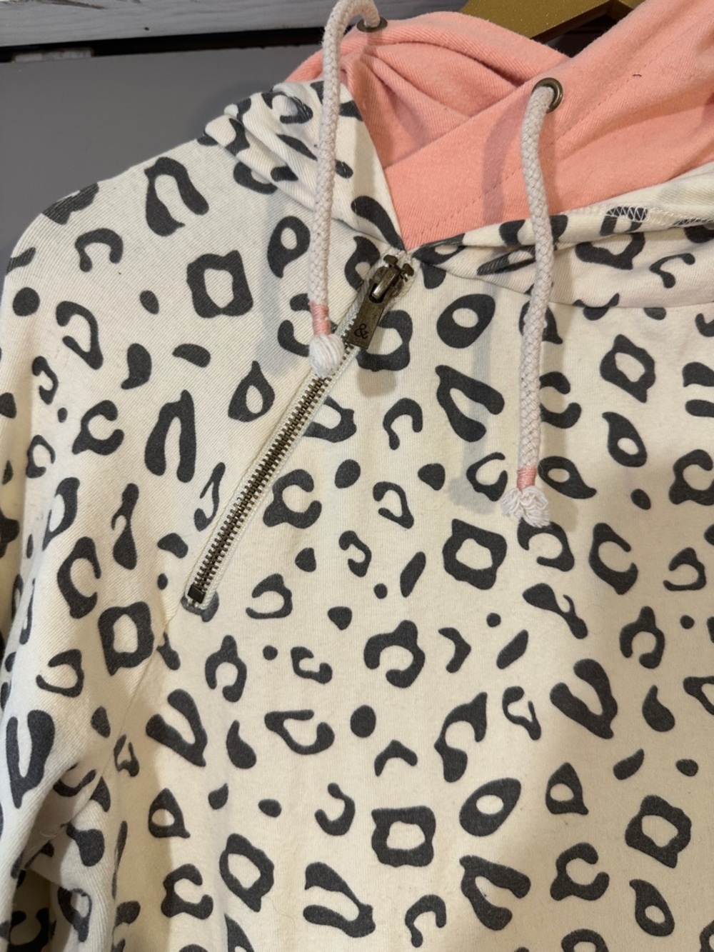 Leopard Print Hooded Pullover Hoodie | Cream Black Pink | Cozy Sweatshirt - Picture 3 of 6